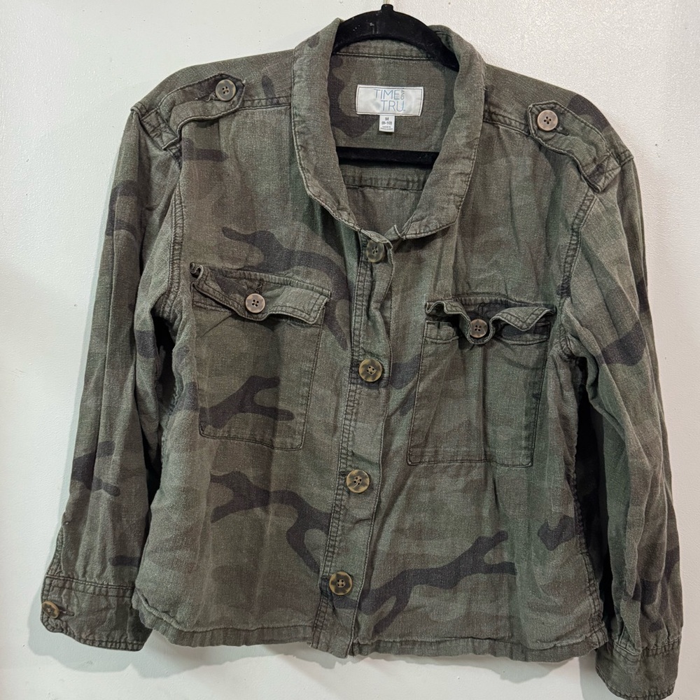 Time and Tru Olive Camouflage Button Down Shirt